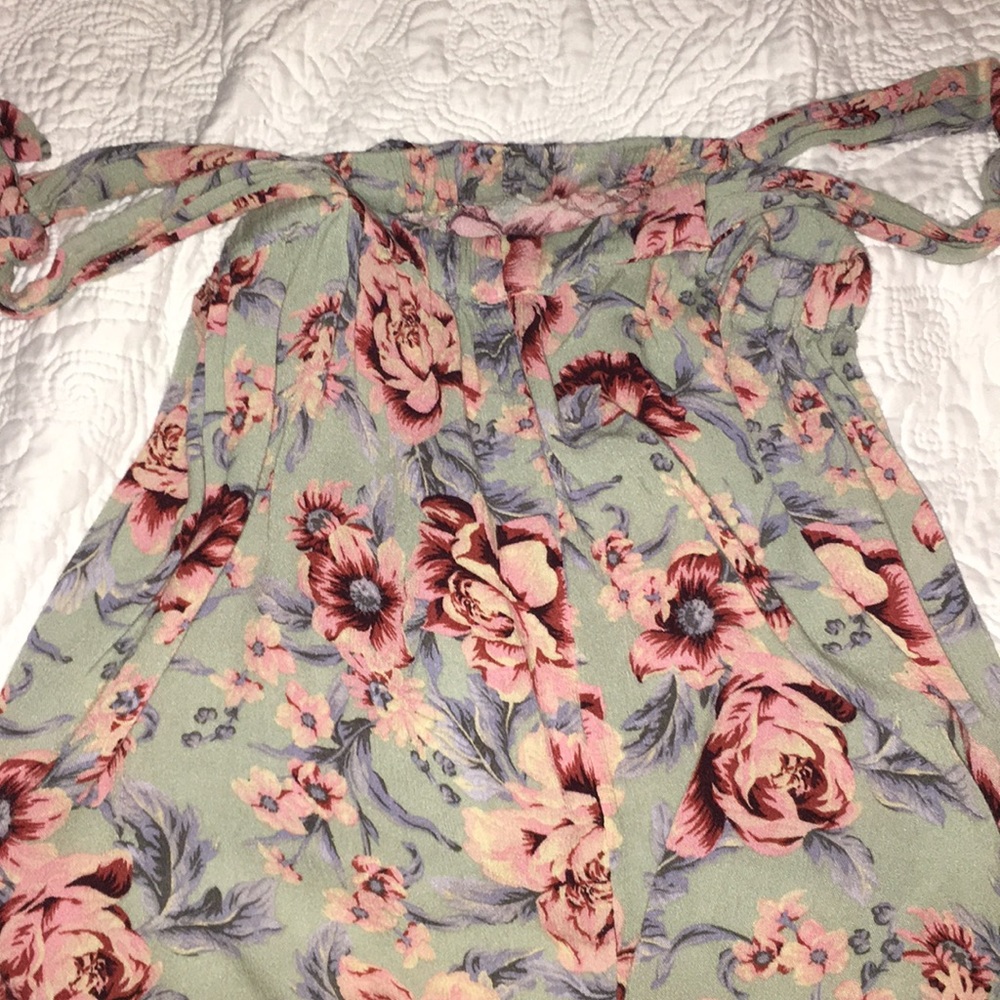 American eagle off the shoulder tie top